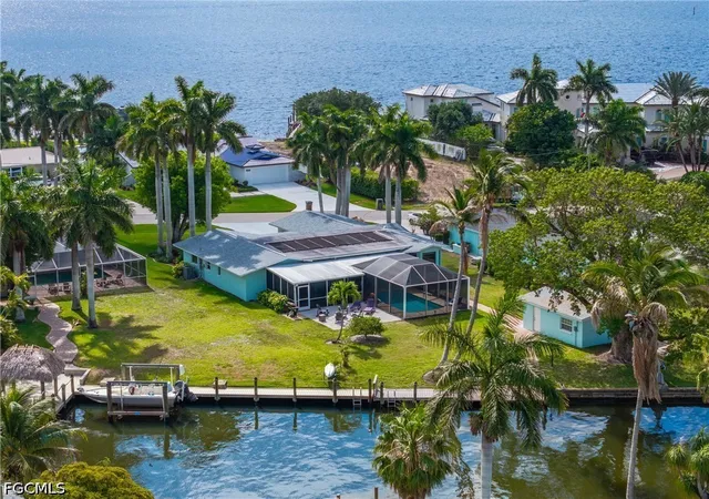 Photo 1 of Single family home for sale at 5326 Nautilus Dr, Cape Coral, FL 33904 | MLS# 2026030707 | Listing updated on 2026-10-05