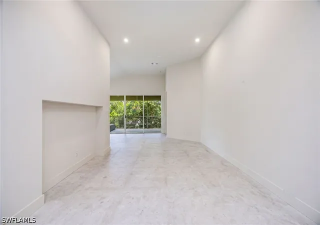 Listing Photo 4 - Condo for sale in building located at 7128 Timberland Cir, Naples, FL 34109 - Unit #201