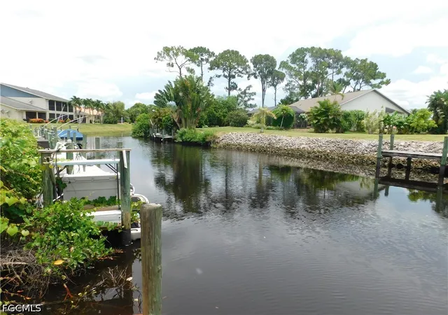 Listing Photo 4 - Condo for sale in building located at 15140 Riverbend Blvd, North Fort Myers, FL 33917 - Unit #506