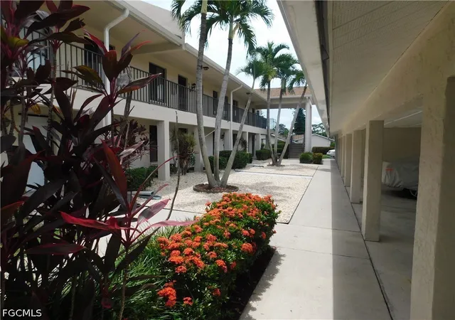 Listing Photo 5 - Condo for sale in building located at 15140 Riverbend Blvd, North Fort Myers, FL 33917 - Unit #506