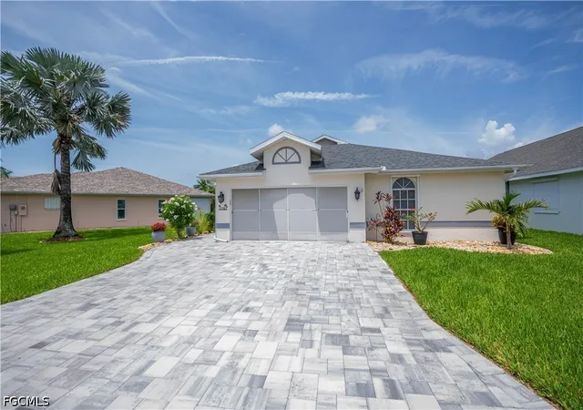 Photo 2 of Single family home for sale at 17751 Pineapple Palm Ct, North Fort Myers, FL 33917 | MLS# 2026030791 | Listing updated on 2026-10-05