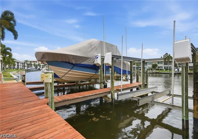 Photo 3 of Condo for sale at 4206 Se 20th Place #105, Cape Coral, FL 33904 | MLS# 2026030836 | Listing updated on 2026-09-06