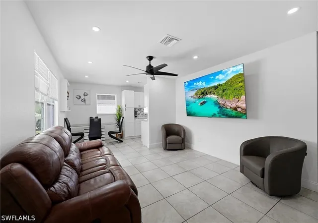 Photo 4 of Sale Pending at 1776 Glenway Ct, Fort Myers, FL 33916 | MLS# 226025816 | Listing updated on 2026-09-29