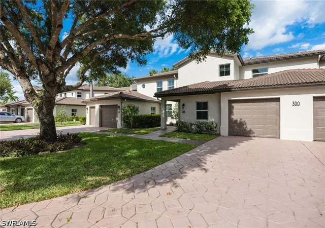 Photo 2 of Condo for sale at 300 Diamond Cir #308, Naples, FL 34110 | MLS# 226026334 | Listing updated on 2026-09-08