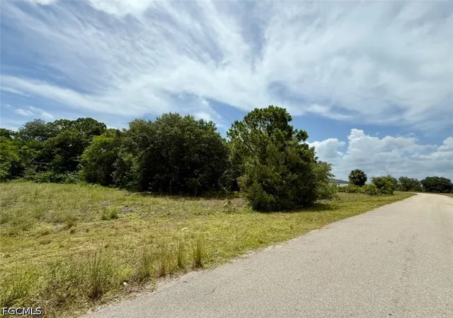 Photo 3 of Land for sale at 1905 Coy Ave N, Lehigh Acres, FL 33971 | MLS# 2026031019 | Listing updated on 2026-09-10