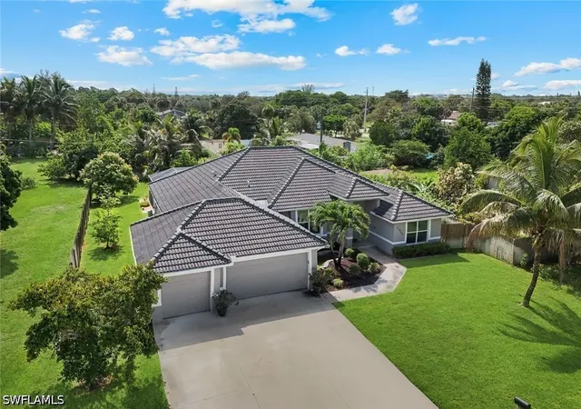 Photo 1 of Single family home for sale at 27741 S Roslin Pl, Bonita Springs, FL 34135 | MLS# 226026532 | Listing updated on 2026-09-13