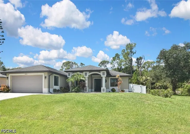 Photo 2 of Single family home for sale at 2893 N Vizza Ln, North Port, FL 34286 | MLS# 2026031045 | Listing updated on 2026-09-05