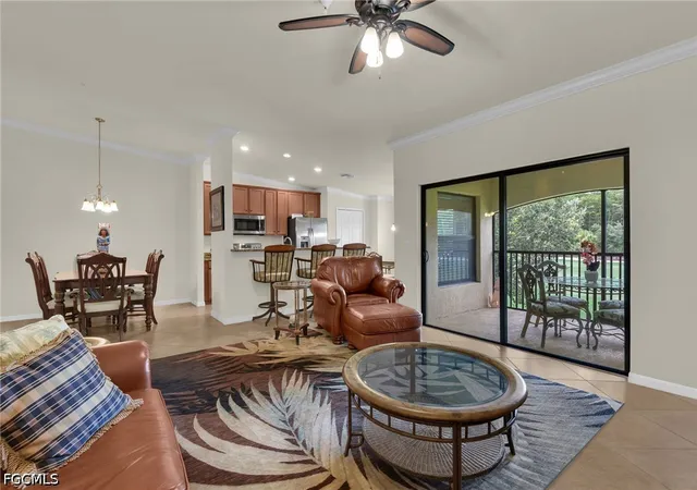 Listing Photo 5 - Condo for sale in building located at 28031 Bridgetown Ct, Bonita Springs, FL 34135 - Unit #5424