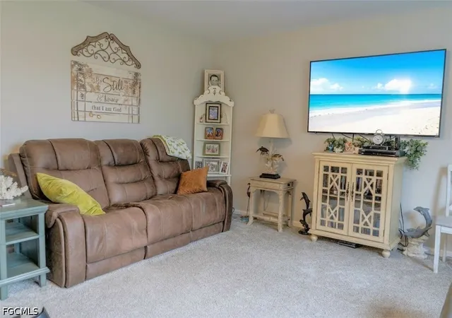 Photo 3 of Single family home for sale at 4016 E Sunflower Cir, Labelle, FL 33935 | MLS# 2026031099 | Listing updated on 2026-09-15