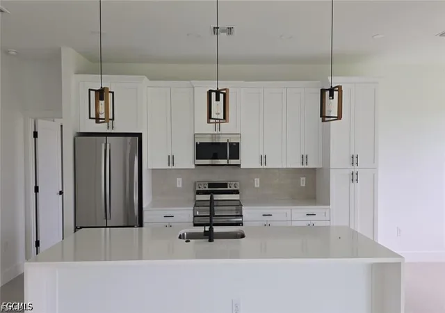 Photo 3 of Single family home for sale at 208 Pembroke St, Lehigh Acres, FL 33974 | MLS# 2026031113 | Listing updated on 2026-09-27
