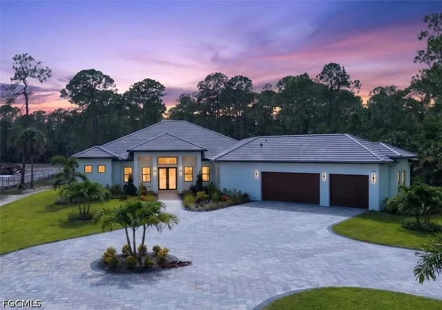 Photo 1 of Single family home for sale at 453 25th Street Sw, Naples, FL 34117 | MLS# 2026031120 | Listing updated on 2026-09-06