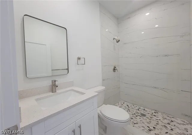 Photo 4 of House for sale at 884-886 Milwaukee Blvd, Lehigh Acres, FL 33974 | MLS# 226025855 | Listing updated on 2026-09-16