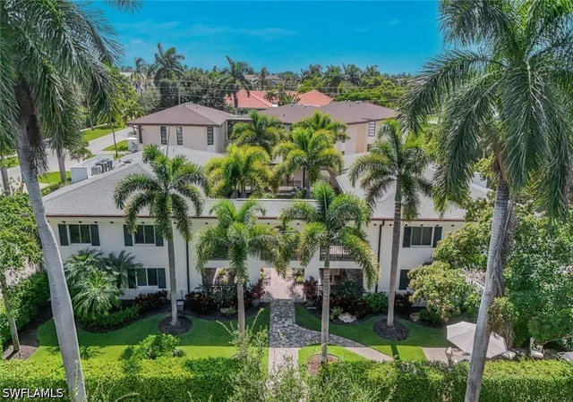 Photo 2 of Condo for sale at 960 7th Street S #105, Naples, FL 34102 | MLS# 226026571 | Listing updated on 2026-09-12