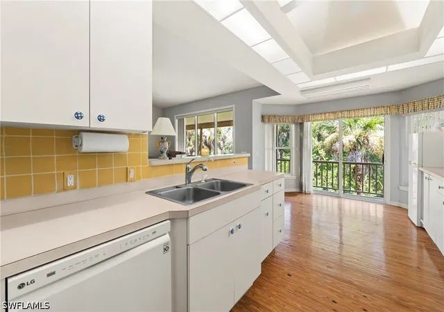 Photo 3 of Single family home for sale at 875 20th Street Ne, Naples, FL 34120 | MLS# 226027107 | Listing updated on 2026-09-15