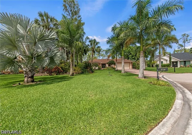Photo 3 of Single family home for sale at 1813 Princess Ct, Naples, FL 34110 | MLS# 226026594 | Listing updated on 2026-09-15