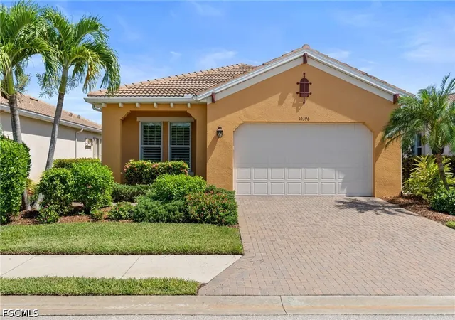 Photo 2 of Single family home for sale at 10396 Materita Dr, Fort Myers, FL 33913 | MLS# 2026031677 | Listing updated on 2026-09-29