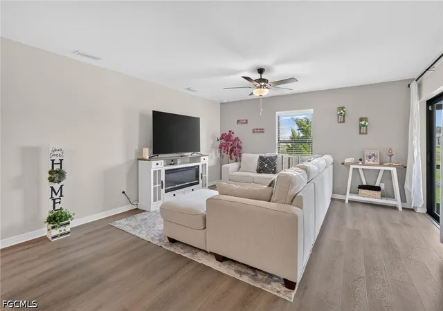 Photo 3 of Single family home for sale at 849 Sea Urchin Cir, Fort Myers, FL 33913 | MLS# 2026031692 | Listing updated on 2026-09-09