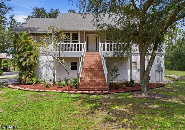 Photo 1 of Single family home for sale at 17900 Devore Ln, Fort Myers, FL 33913 | MLS# 226021086 | Listing updated on 2026-09-05