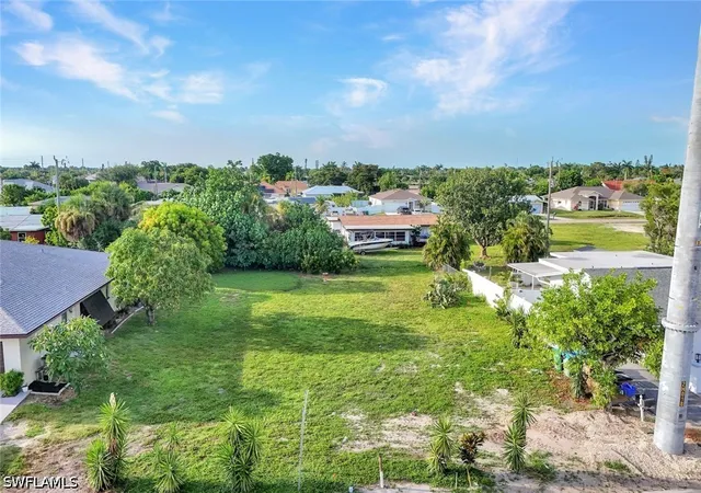 Photo 3 of House for sale at 227-225 Cape Coral Pkwy E, Cape Coral, FL 33904 | MLS# 226026704 | Listing updated on 2026-09-05