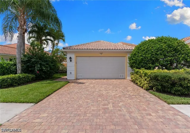 Photo 3 of Sale Pending at 7620 Rozzini Ln, Naples, FL 34114 | MLS# 226027327 | Listing updated on 2026-09-09