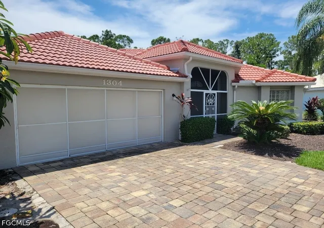 Photo 2 of Sale Pending at 1304 Islamorada Blvd, Punta Gorda, FL 33955 | MLS# 2026031801 | Listing updated on 2026-09-10