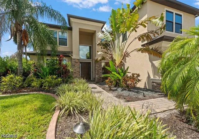 Photo 3 of Single family home for sale at 14106 Mindello Dr, Fort Myers, FL 33905 | MLS# 2026031816 | Listing updated on 2026-10-01