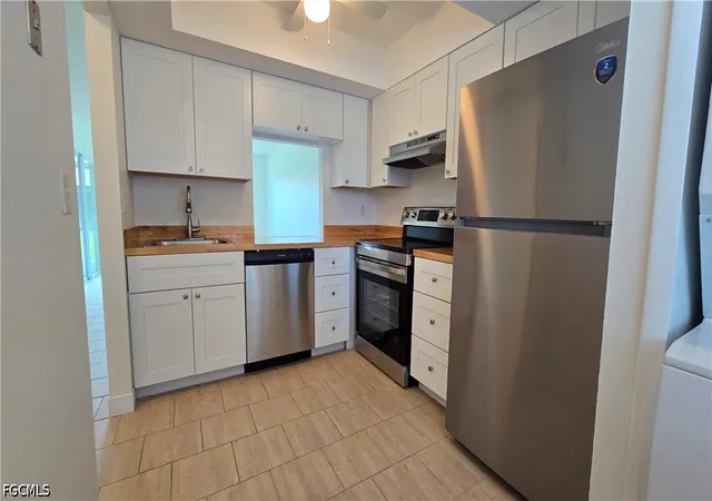 Photo 3 of Sale Pending at 4624 Se 6th Avenue #1G, Cape Coral, FL 33904 | MLS# 2026031853 | Listing updated on 2026-09-23