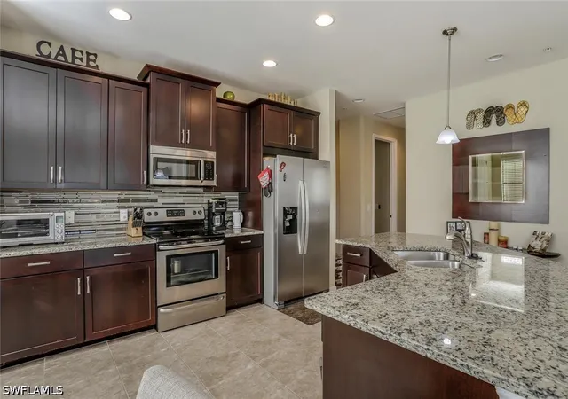 Listing Photo 4 - Condo for sale in building located at 11308 Monte Carlo Blvd, Bonita Springs, FL 34135 - Unit #202