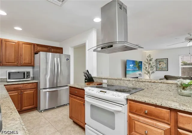 Photo 2 of Single family home for sale at 1404 Santa Barbara Ave, Fort Myers, FL 33901 | MLS# 2026031964 | Listing updated on 2026-10-22