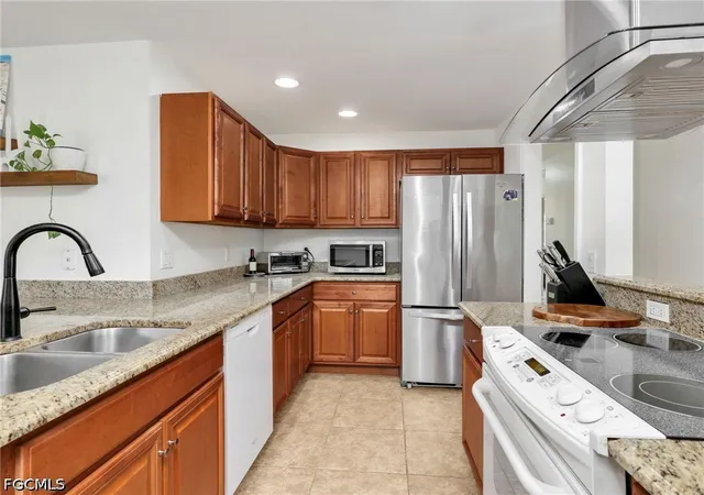 Photo 3 of Single family home for sale at 1404 Santa Barbara Ave, Fort Myers, FL 33901 | MLS# 2026031964 | Listing updated on 2026-10-22