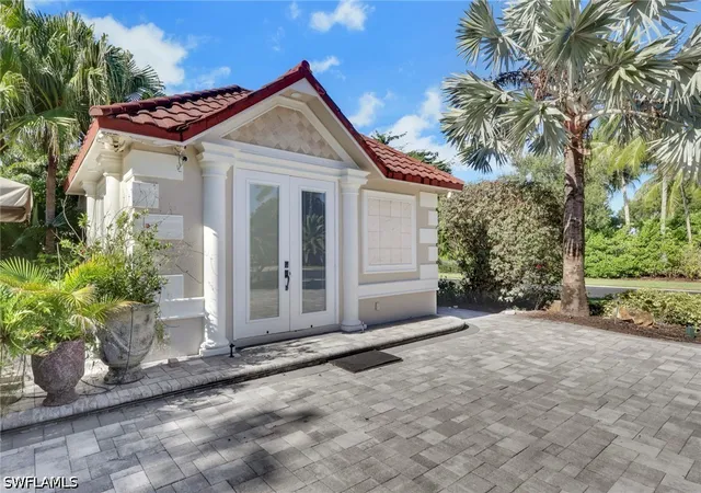Photo 4 of Land for sale at 4840 Carriage Ct, Naples, FL 34114 | MLS# 226026005 | Listing updated on 2026-09-09