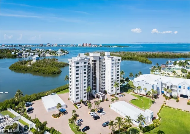 Photo 3 of Condo for sale at 18120 San Carlos Blvd #PH2, Fort Myers Beach, FL 33931 | MLS# 2026032069 | Listing updated on 2026-09-16