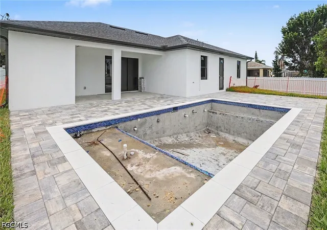 Photo 4 of Single family home for sale at 2115 Nw 15Th St, Cape Coral, FL 33993 | MLS# 2026032133 | Listing updated on 2026-09-08