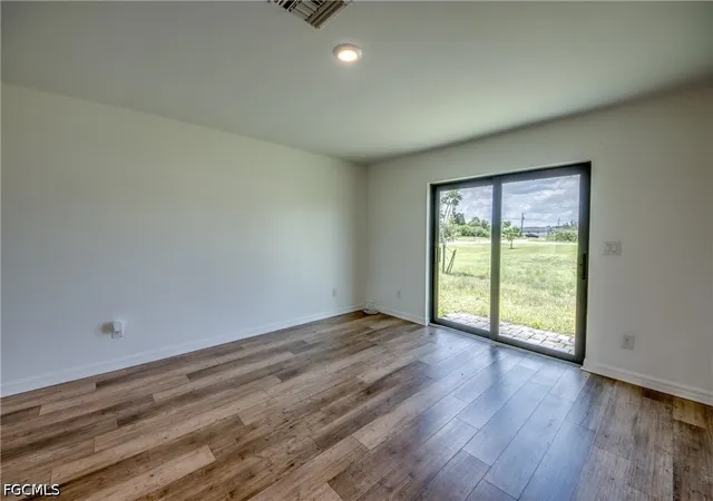 Photo 3 of Single family home for sale at 861 Winwood Cir, Fort Myers, FL 33913 | MLS# 2026032166 | Listing updated on 2026-09-11