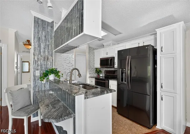 Photo 3 of Sale Pending at 10753 Yellow Rail Cir, Estero, FL 33928 | MLS# 2026032278 | Listing updated on 2026-09-14