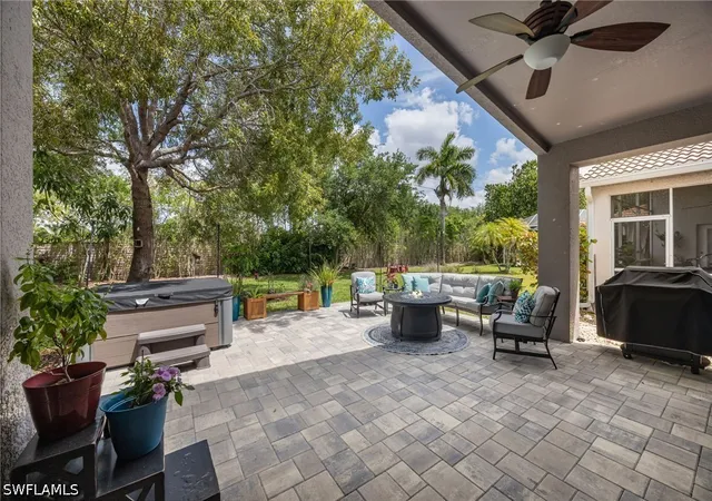 Photo 3 of Single family home for sale at 219 Glen Eagle Cir, Naples, FL 34104 | MLS# 226025473 | Listing updated on 2026-09-16
