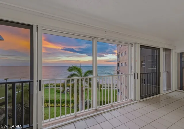 Photo 2 of Sale Pending at 2905 Gulf Shore Blvd N #501N, Naples, FL 34103 | MLS# 226026389 | Listing updated on 2026-09-11