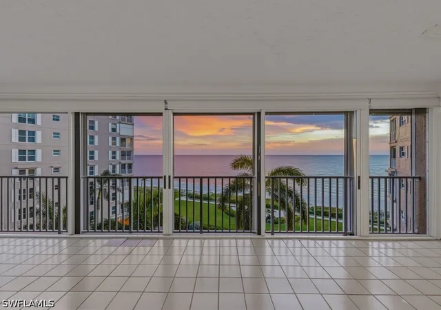 Photo 3 of Sale Pending at 2905 Gulf Shore Blvd N #501N, Naples, FL 34103 | MLS# 226026389 | Listing updated on 2026-09-11