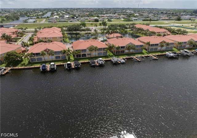 Photo 3 of Sale Pending at 198 Shadroe Cvs Cir #502, Cape Coral, FL 33991 | MLS# 2026032364 | Listing updated on 2026-09-06