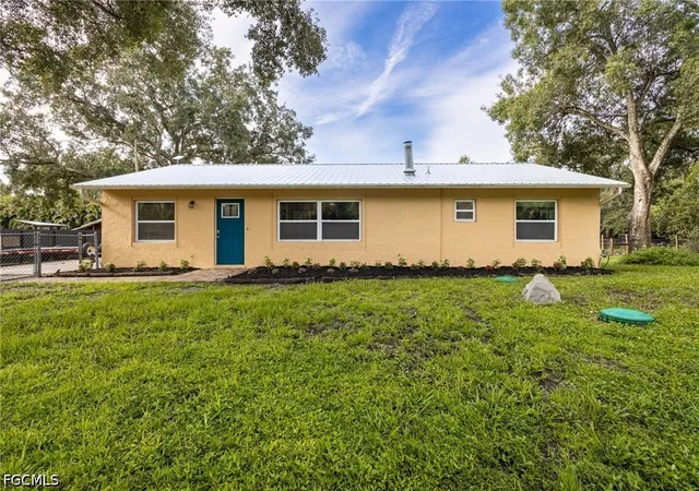 Photo 1 of Sale Pending at 11700 Deal Rd, North Fort Myers, FL 33917 | MLS# 2026032397 | Listing updated on 2026-09-11