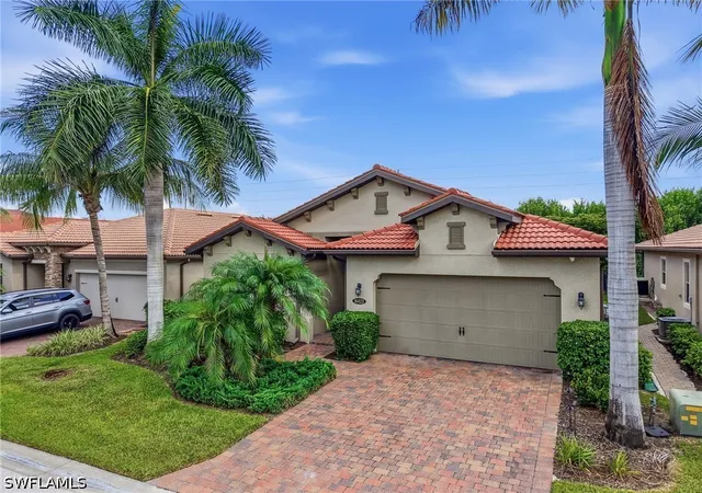 Photo 2 of Single family home for sale at 16423 Barclay Ct, Naples, FL 34110 | MLS# 226027516 | Listing updated on 2026-09-15