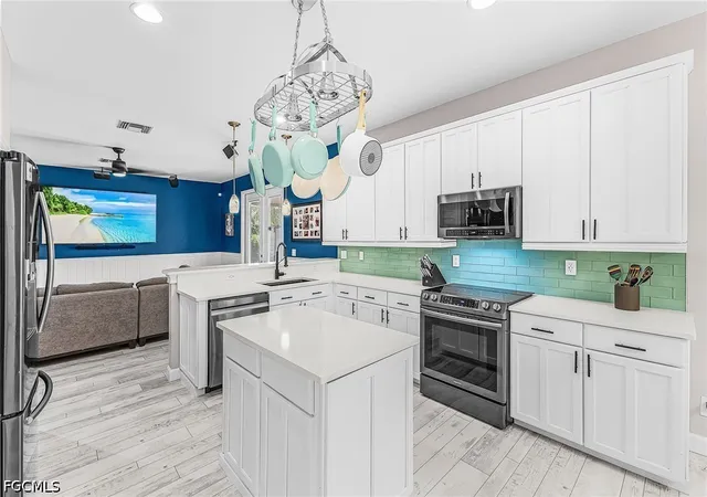 Photo 3 of Single family home for sale at 9159 Gladiolus Preserve Cir, Fort Myers, FL 33908 | MLS# 2026032423 | Listing updated on 2026-09-15
