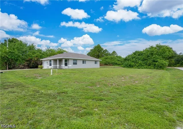 Photo 2 of Single family home for sale at 546 Sherwood Ave S, Lehigh Acres, FL 33974 | MLS# 2026032485 | Listing updated on 2026-10-14