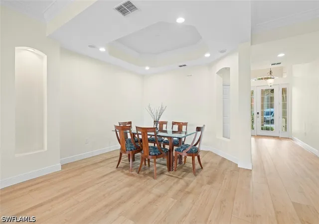 Listing Photo 5 - Condo for sale in building located at 26890 Wyndhurst Ct, Bonita Springs, FL 34134 - Unit #101