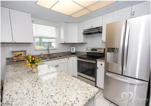 Photo 4 of Single family home for sale at 16161 Amberwood Lake Ct #Unit J-3, Fort Myers, FL 33908 | MLS# 2026032564 | Listing updated on 2026-09-24