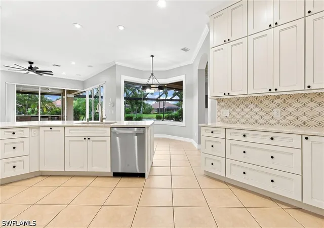 Photo 4 of Sale Pending at 5120 Post Oak Ln, Naples, FL 34105 | MLS# 226027913 | Listing updated on 2026-09-15