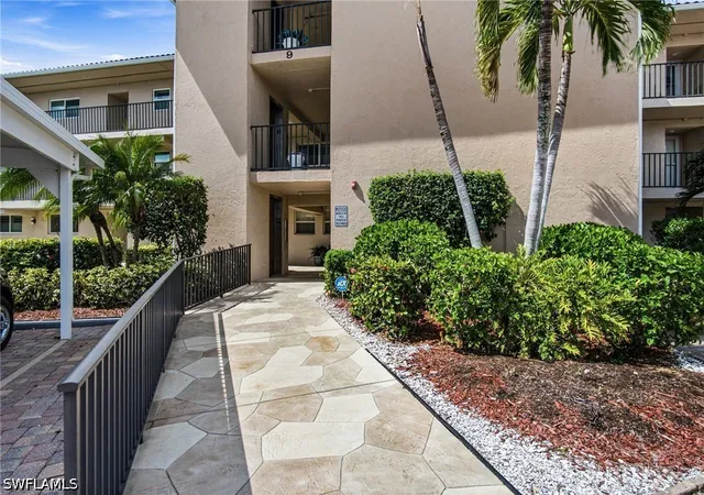 Photo 3 of Condo for sale at 9 High Point Cir N #108, Naples, FL 34103 | MLS# 226027893 | Listing updated on 2026-09-15
