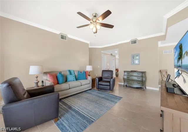 Listing Photo 4 - Condo for sale in building located at 12033 Covent Gdn Ct, Naples, FL 34120 - Unit #2403