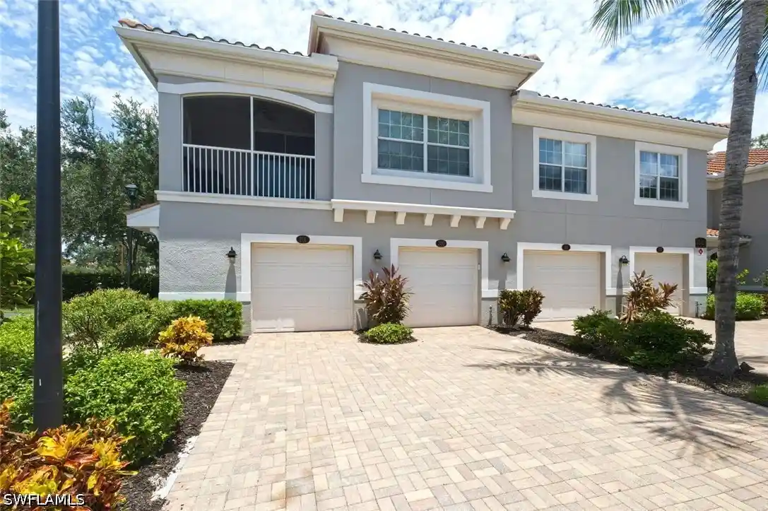 Listing Photo 2 - Condo for sale in 23421 Alamanda Dr located at 23421 Alamanda Dr, Estero, FL 34135 - Unit #201
