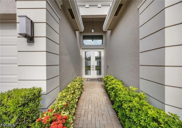 Photo 4 of Sale Pending at 28554 Wharton Dr, Bonita Springs, FL 34135 | MLS# 2026032741 | Listing updated on 2026-10-13